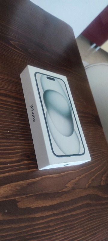 iPhone 15 Plus 256 GB Siyah