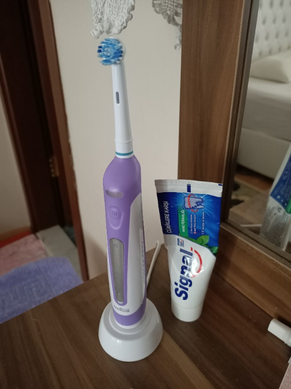 Direct Nexus Elektirikli Şarj Edilebilir Diş Fırçası + 2 Yedek Başlık