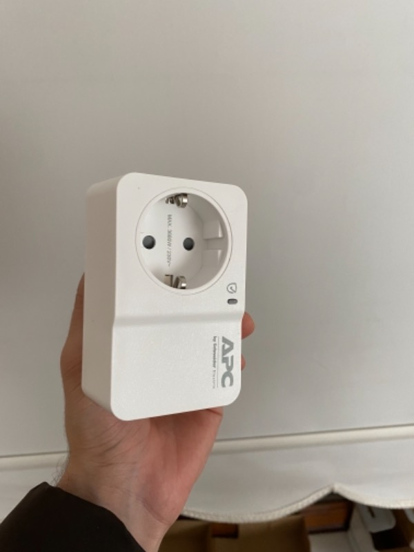 Schneider Electric APC Tekli Akım Korumalı Priz 230V