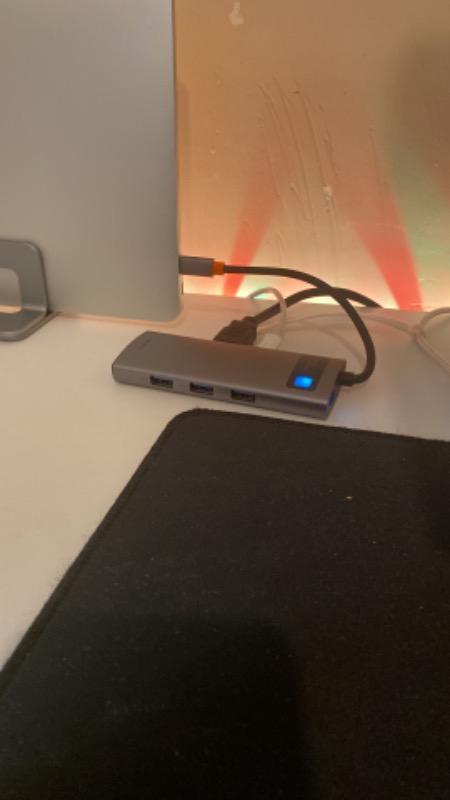 Ugreen Alüminyum Notebook Macbook Dikey Masaüstü Standı