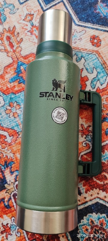 Stanley Termos The Legendary Classic Bottle 1.9L / 2.0QT Yeşil
