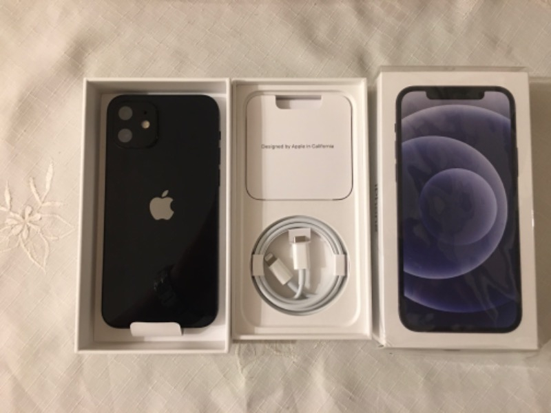 iPhone 12 64 GB
