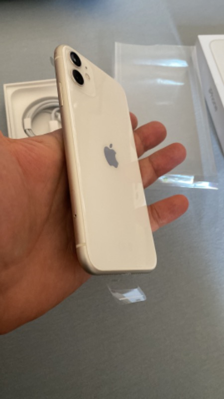 iPhone 11 64 GB