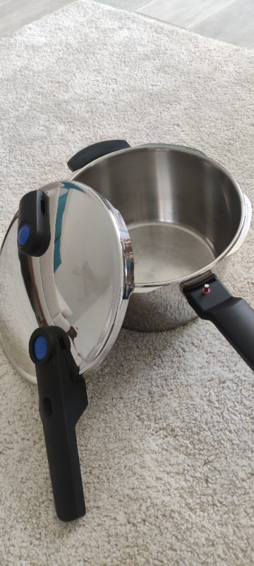 Fissler Vitaquick Blue Point Düdüklü Tencere 4,5LT
