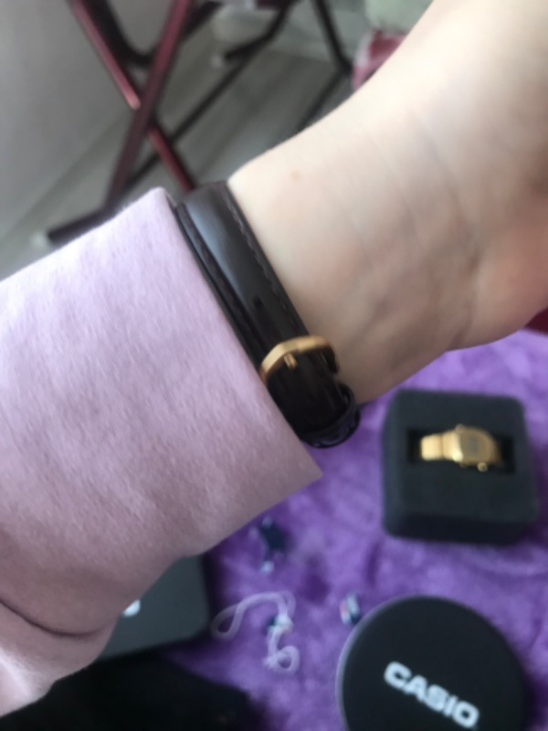 Casio LTP-1094Q-7B5RDF Standart Kadın Kol Saati