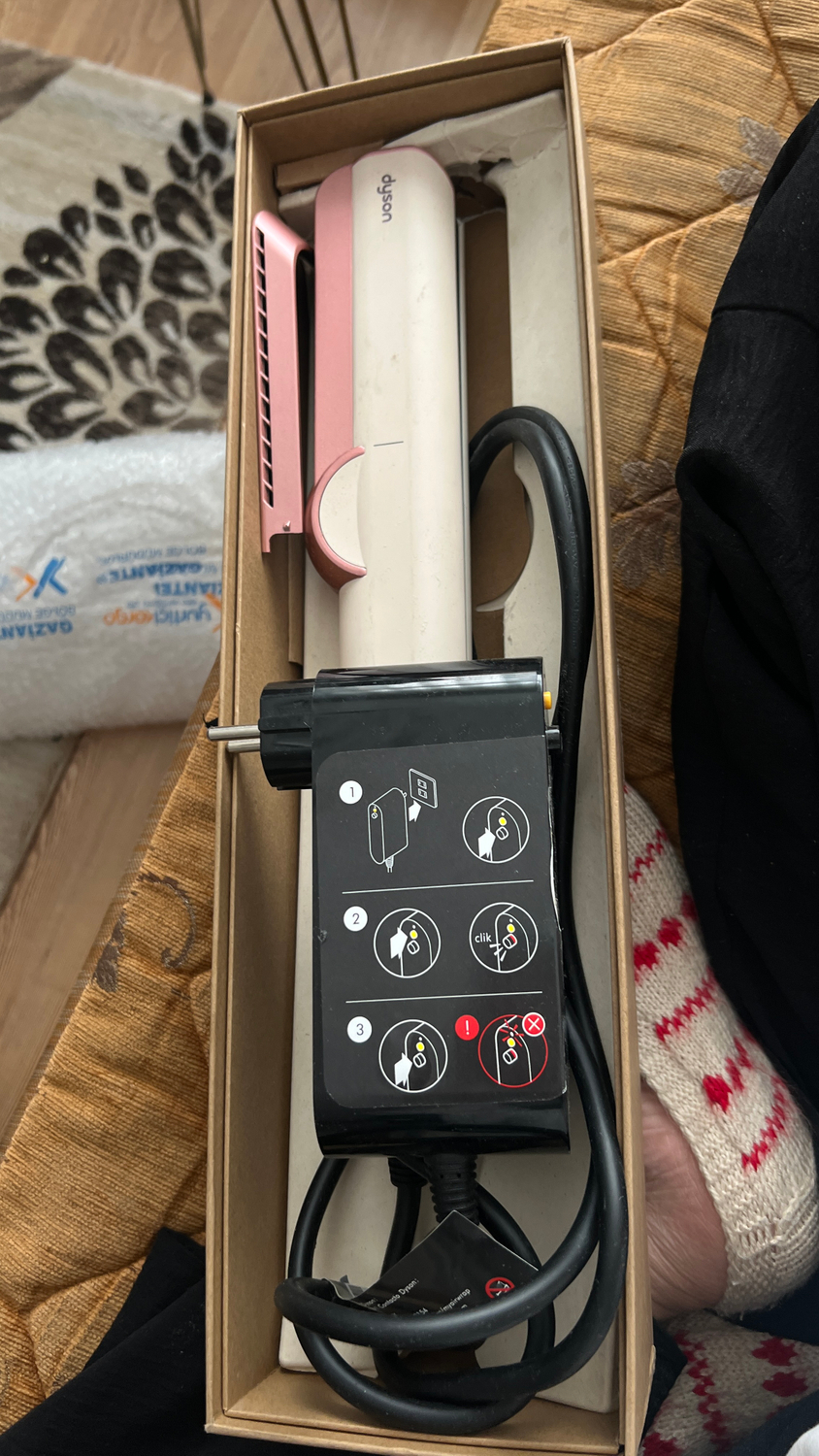 Dyson Airstrait™ Saç Düzleştirici (Ceramic Pink)
