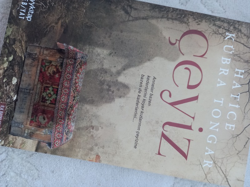 Çeyiz - Hatice Kübra Tongar