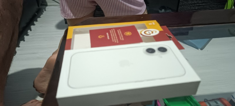 iPhone 16 256GB Beyaz